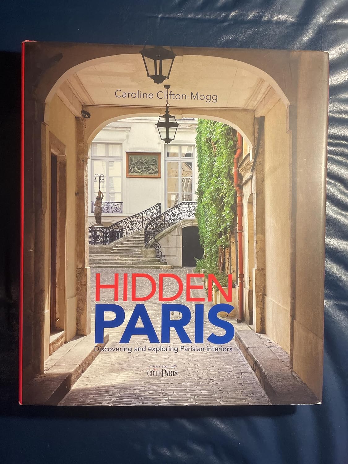 Hidden Paris